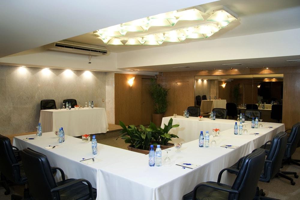 Hotel Cristoforo Colombo Буенос Айрес Екстериор снимка