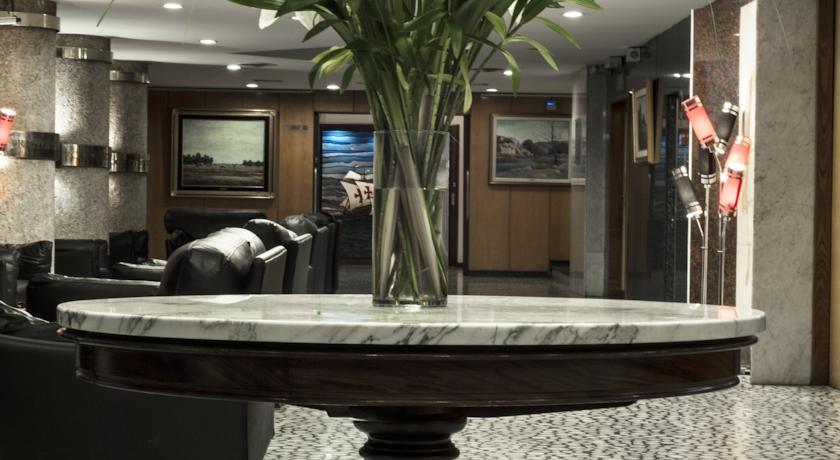 Hotel Cristoforo Colombo Буенос Айрес Екстериор снимка