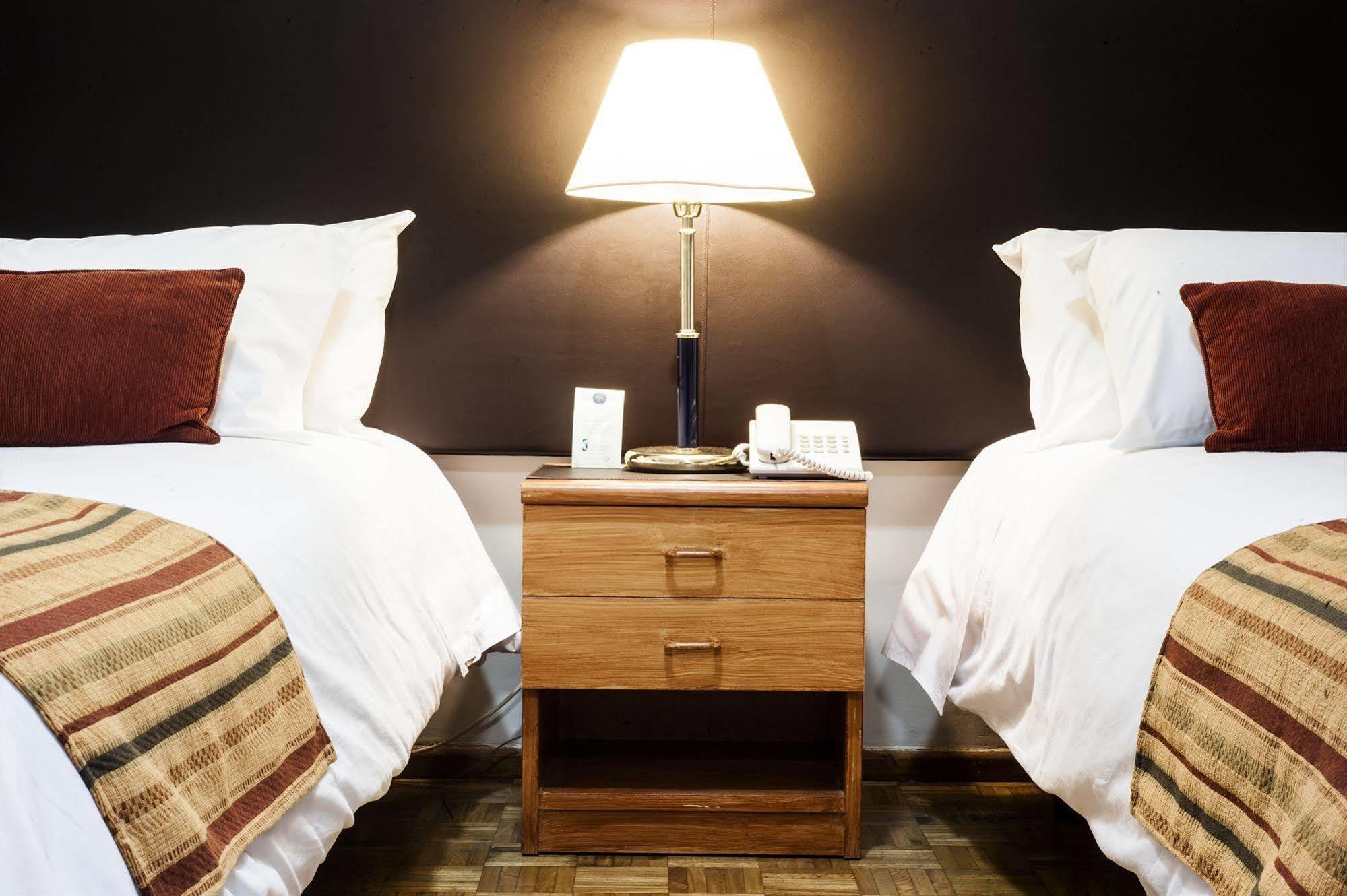 Hotel Cristoforo Colombo Буенос Айрес Екстериор снимка